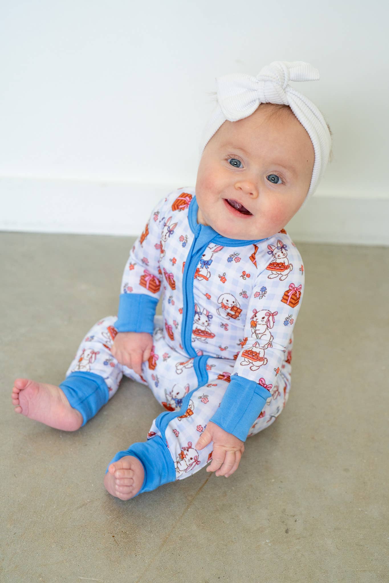 Chocolate Easter Bunnies Bamboo Zippy💕🐰| Romper Pajama Set: 6-12M